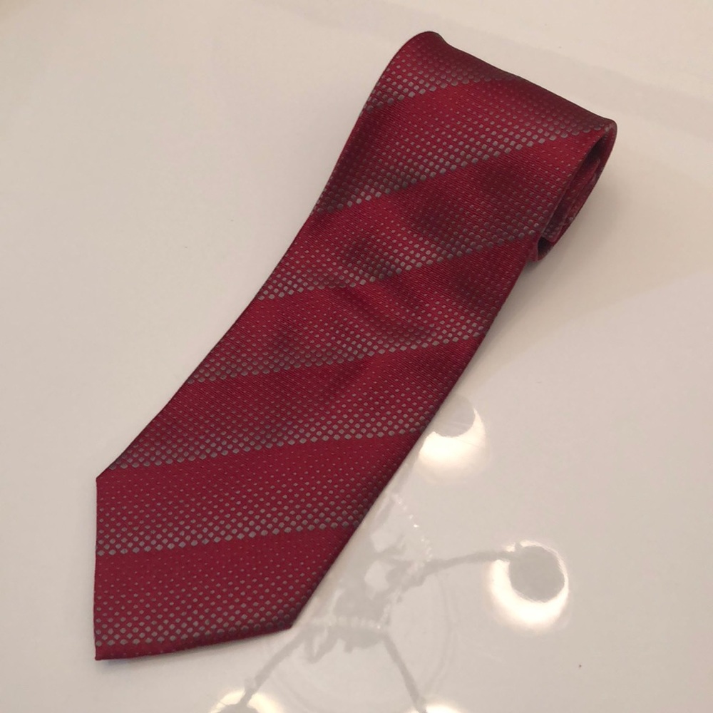 Giorgio Armani 100% Silk Tie